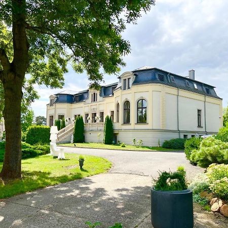 Schloss Breitenfeld Hotel & Tagung Leipzig Buitenkant foto