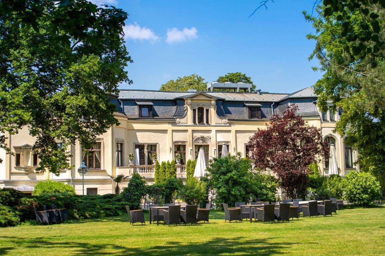Schloss Breitenfeld Hotel & Tagung Leipzig Buitenkant foto